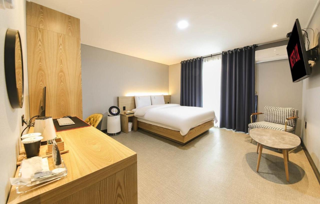 Labe Hotel Jeonju Luaran gambar